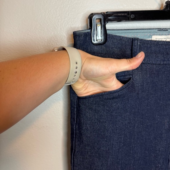 Anthropologie The Essential Trousers Bootcut Pants Dark Wash - Picture 3 of 11